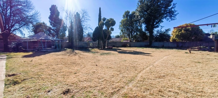 3 Bedroom Property for Sale in Miederpark North West